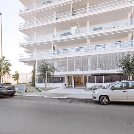 Apartment Sea Sense 1 *